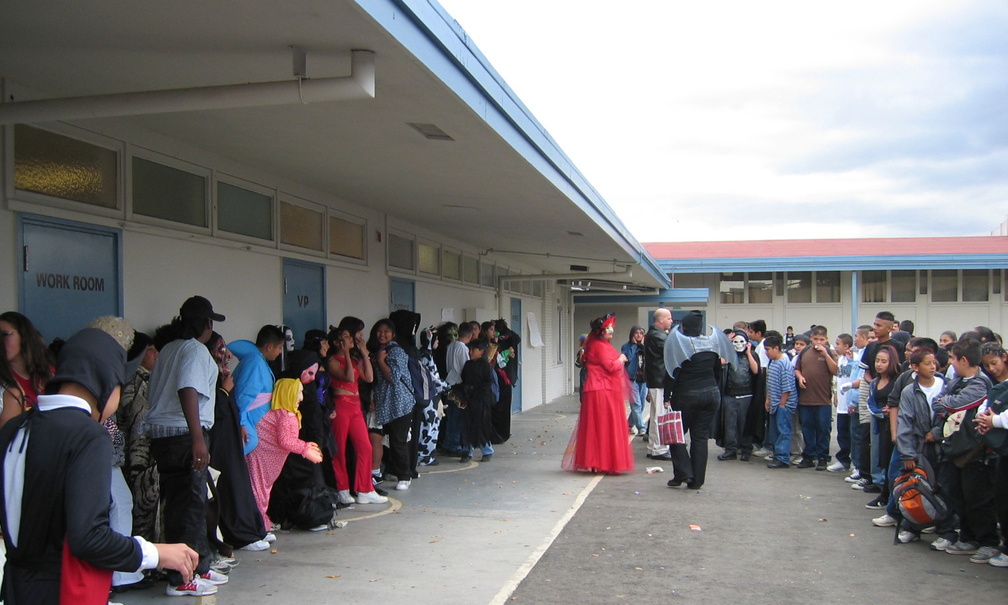 costume line 2
