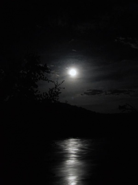 moon over rio grand